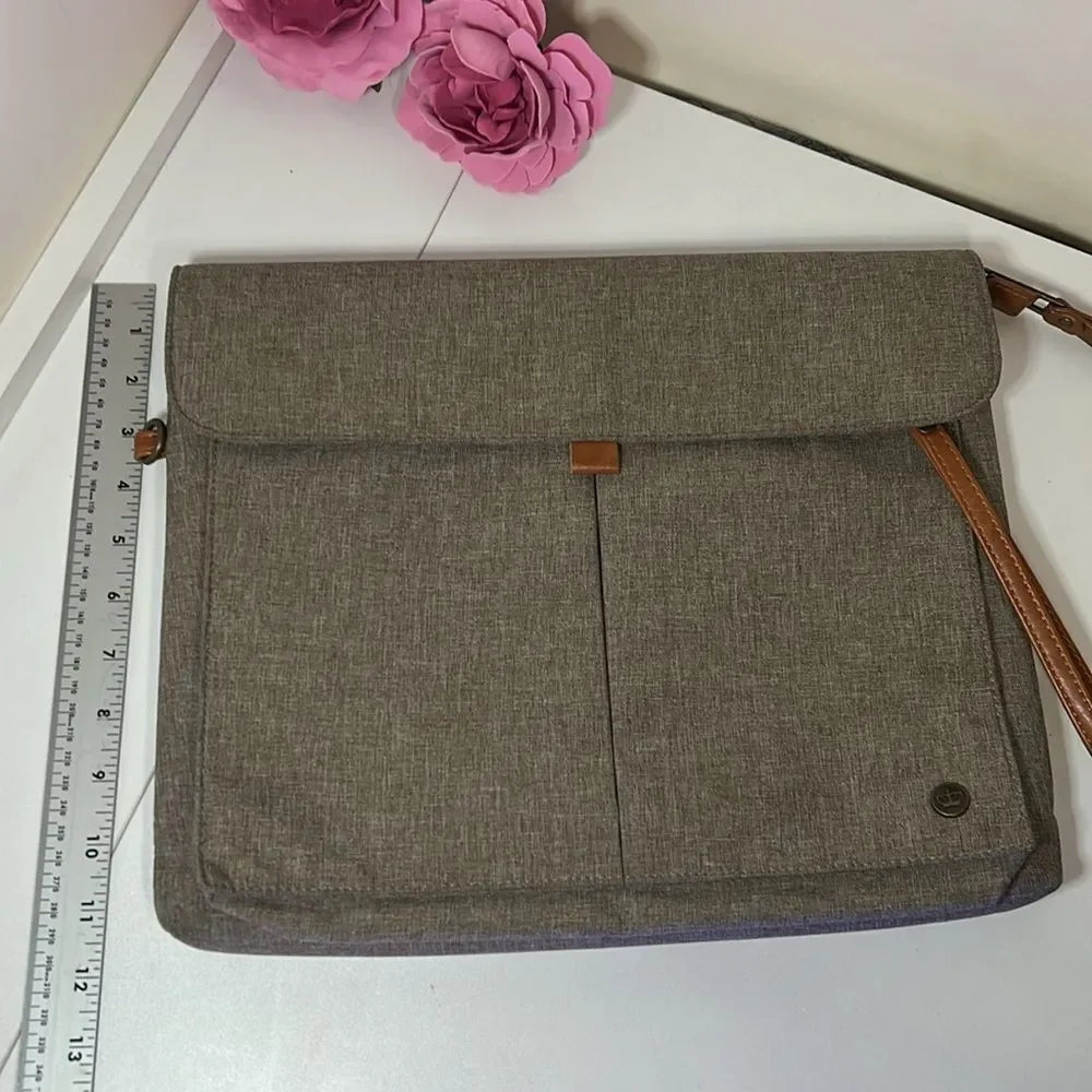 PKG Tablet Case Laptop Bag New w/o Tags Gray with Tobacco Faux Leather Trim